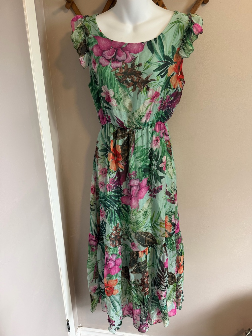 Le Ragazze Green Silk Blend Floral Tiered Maxi Dress Size S
